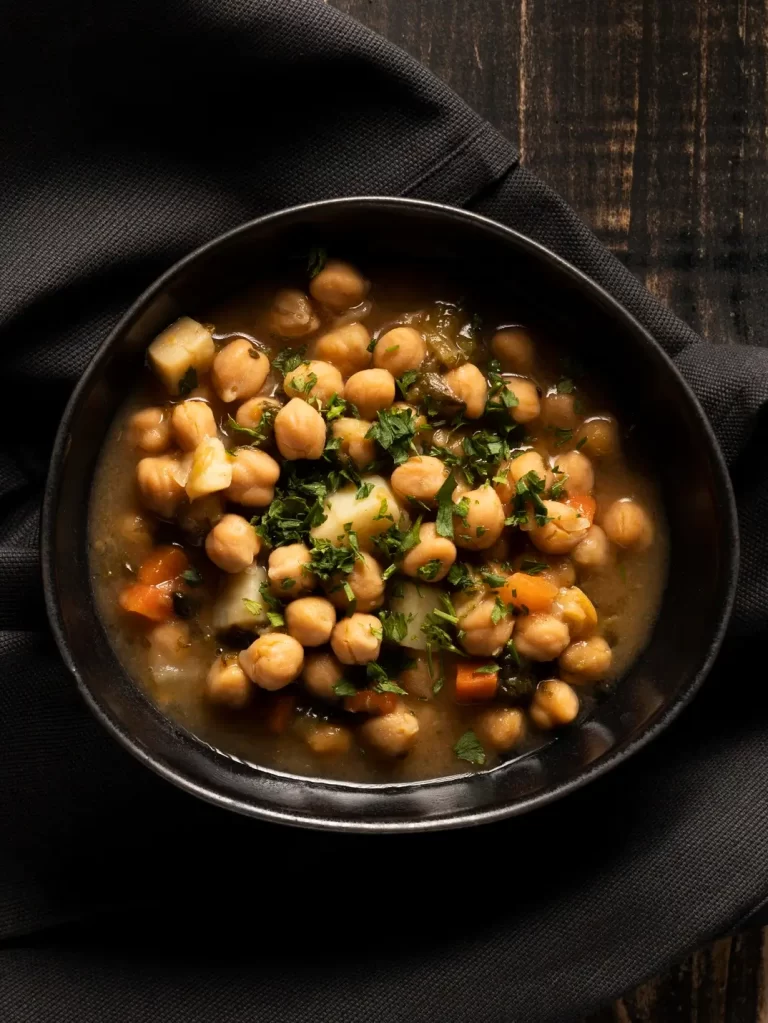 Indulge in Flavorful Comfort: Authentic Indian Butter Chickpeas Recipe